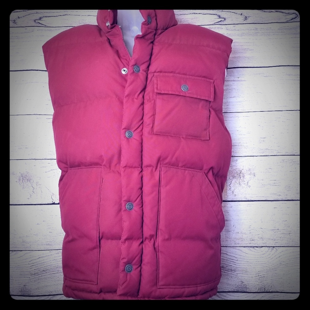 OLD NAVY SIZE M VEST RED - Picture 1 of 5